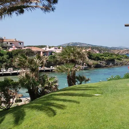 Dahu 3 2 Bagni Sulla Cala Del Faro Ξενοδοχείο με διαμερίσματα 3*