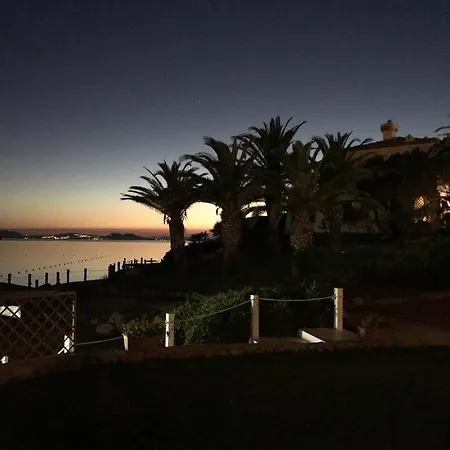 Appart hôtel Dahu 3 2 Bagni Sulla Cala Del Faro Porto Cervo