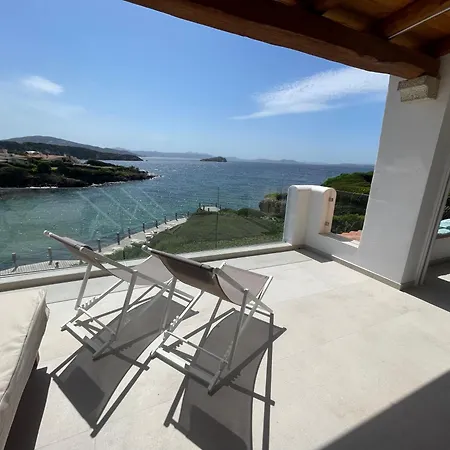 Dahu 3 2 Bagni Sulla Cala Del Faro 3* Πόρτο Τσέρβο