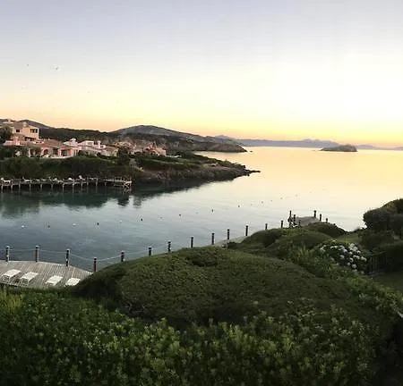 Ξενοδοχείο με διαμερίσματα Dahu 3 2 Bagni Sulla Cala Del Faro 3*