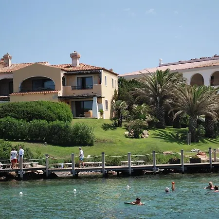 Ξενοδοχείο με διαμερίσματα Dahu 3 2 Bagni Sulla Cala Del Faro 3*